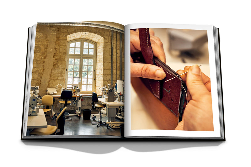 Book - Louis Vuitton Manufactures